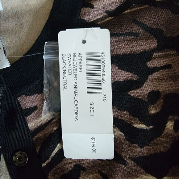 Chico's Bejeweled Animal Snap Front Cardigan. NWT. Size 1. - Picture 7 of 8